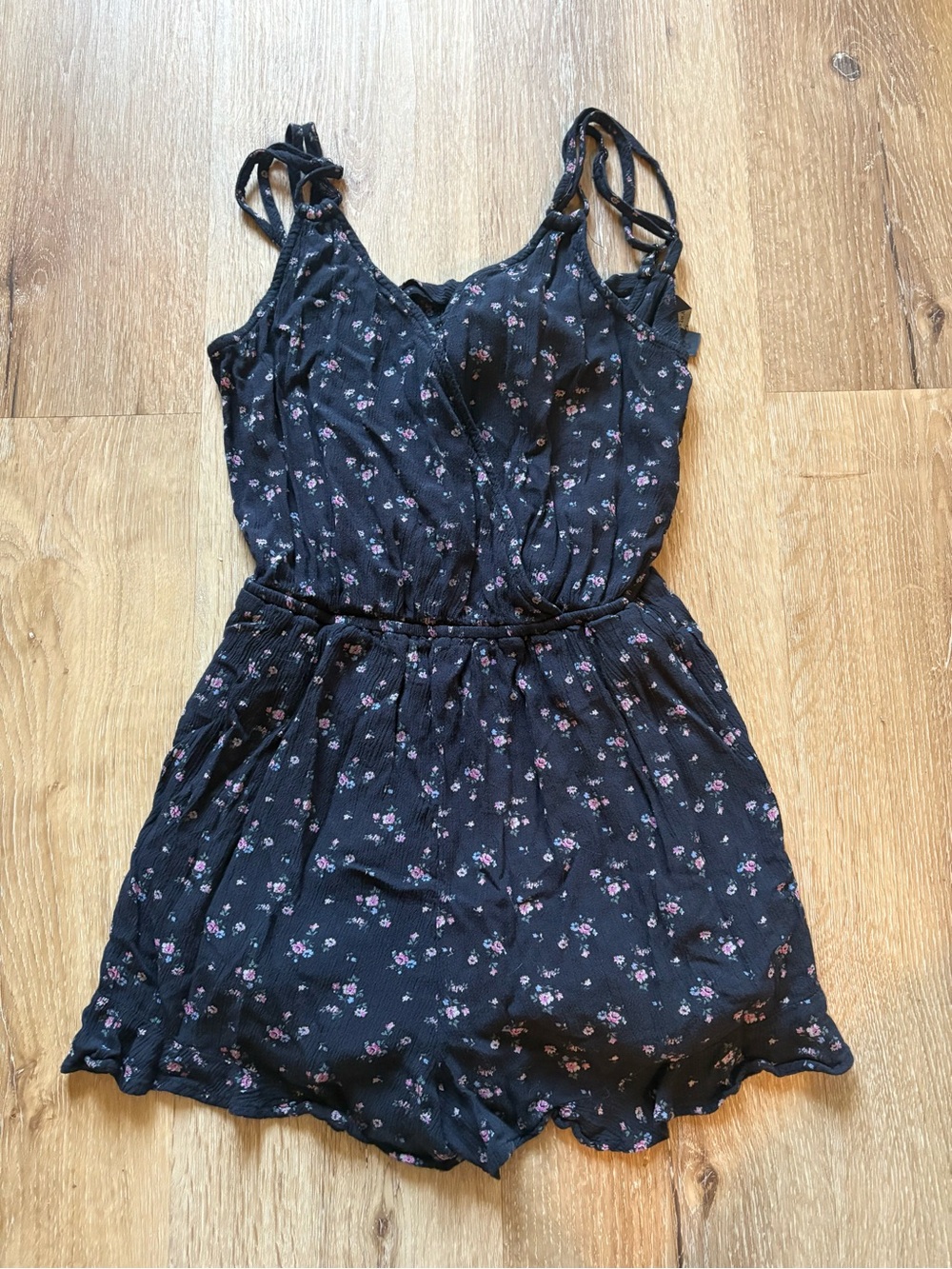 Black Floral Sleeveless Romper with pockets